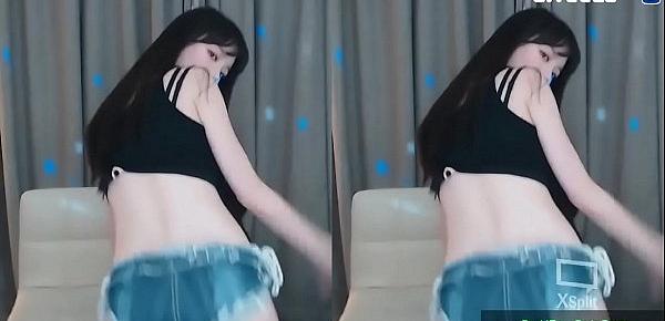  Gái Hàn Quốc nhảy lắc mông